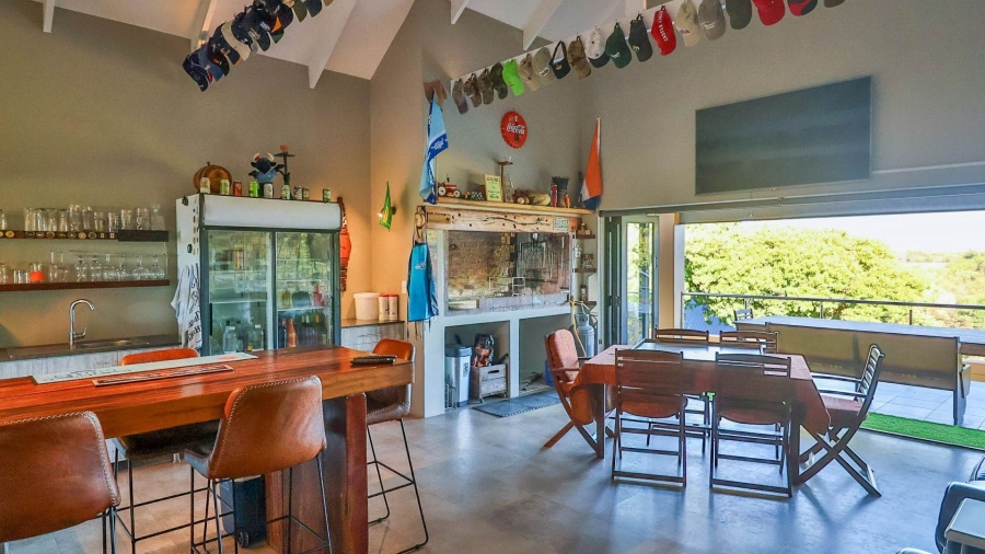 9 Bedroom Property for Sale in Onrus Western Cape
